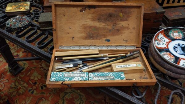 Chinese Watercolor and Brush Box