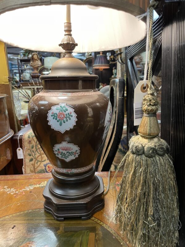 Chinese Export Porcelain Lamp - Image 4