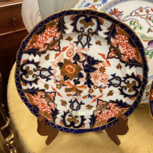 English Imari Porcelain Plate - M.D. Antiques in Richardson and Dallas Tx.