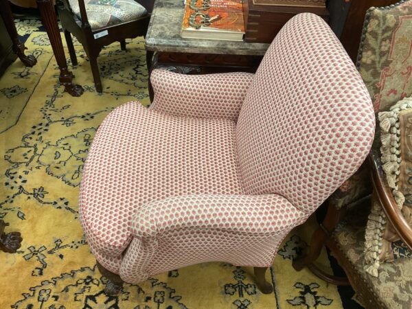 English Upholstered Lounge Chair - M.D. Antiques in Richardson and Dallas Tx.